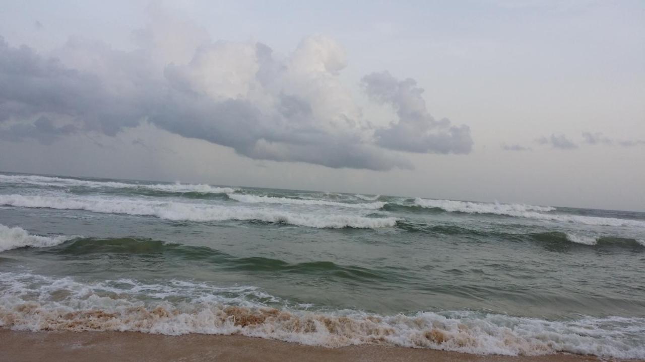 Ocean On House Guest House Unawatuna Exterior photo